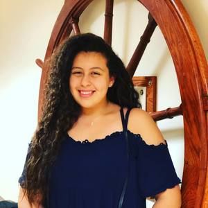 Meet your Posher, Ali